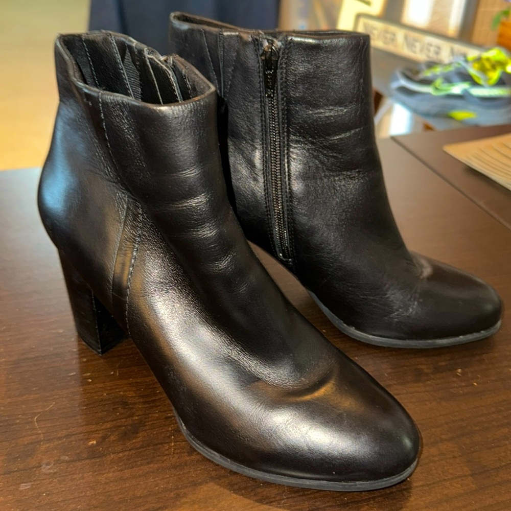 Vionic Ankle Boot Black Size 9